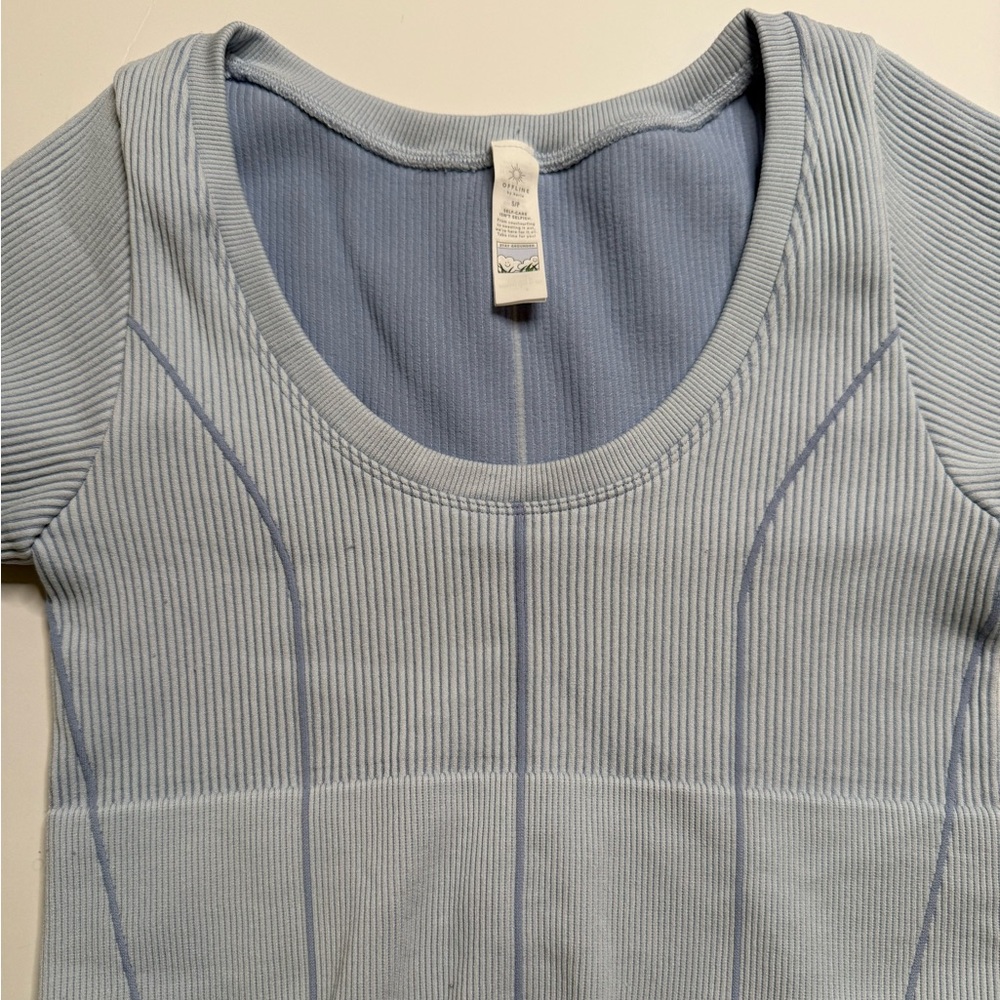 AERIE Offline Crop Top V-Neck Bra Top